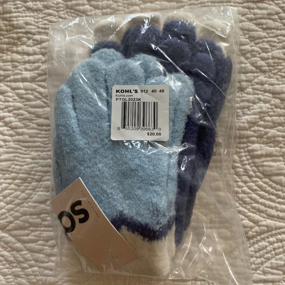 Kids gloves NWT